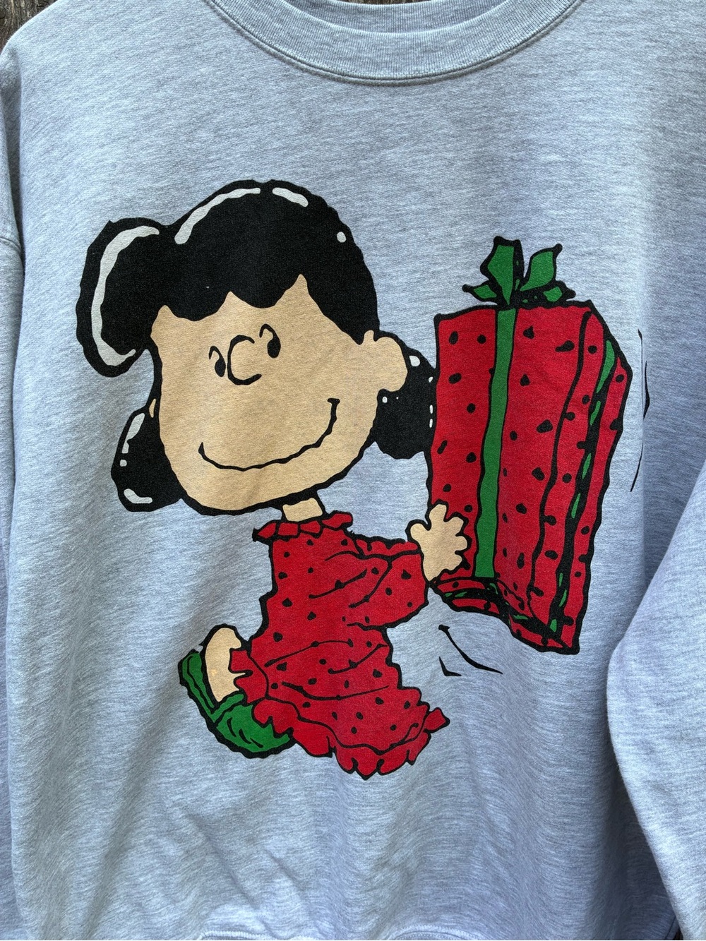 Peanuts Snoopy Lucy Christmas Winter Present Festive Holiday Sweater Women’s XL - Picture 2 of 7